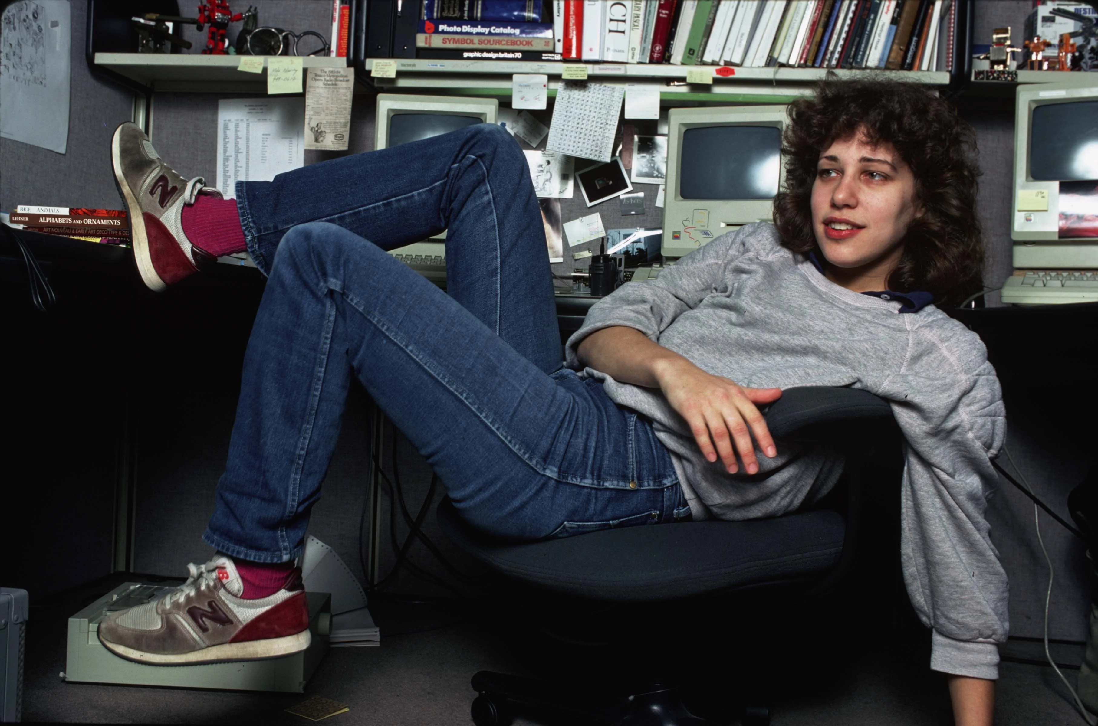Susan Kare at her desk at Apple, 1984